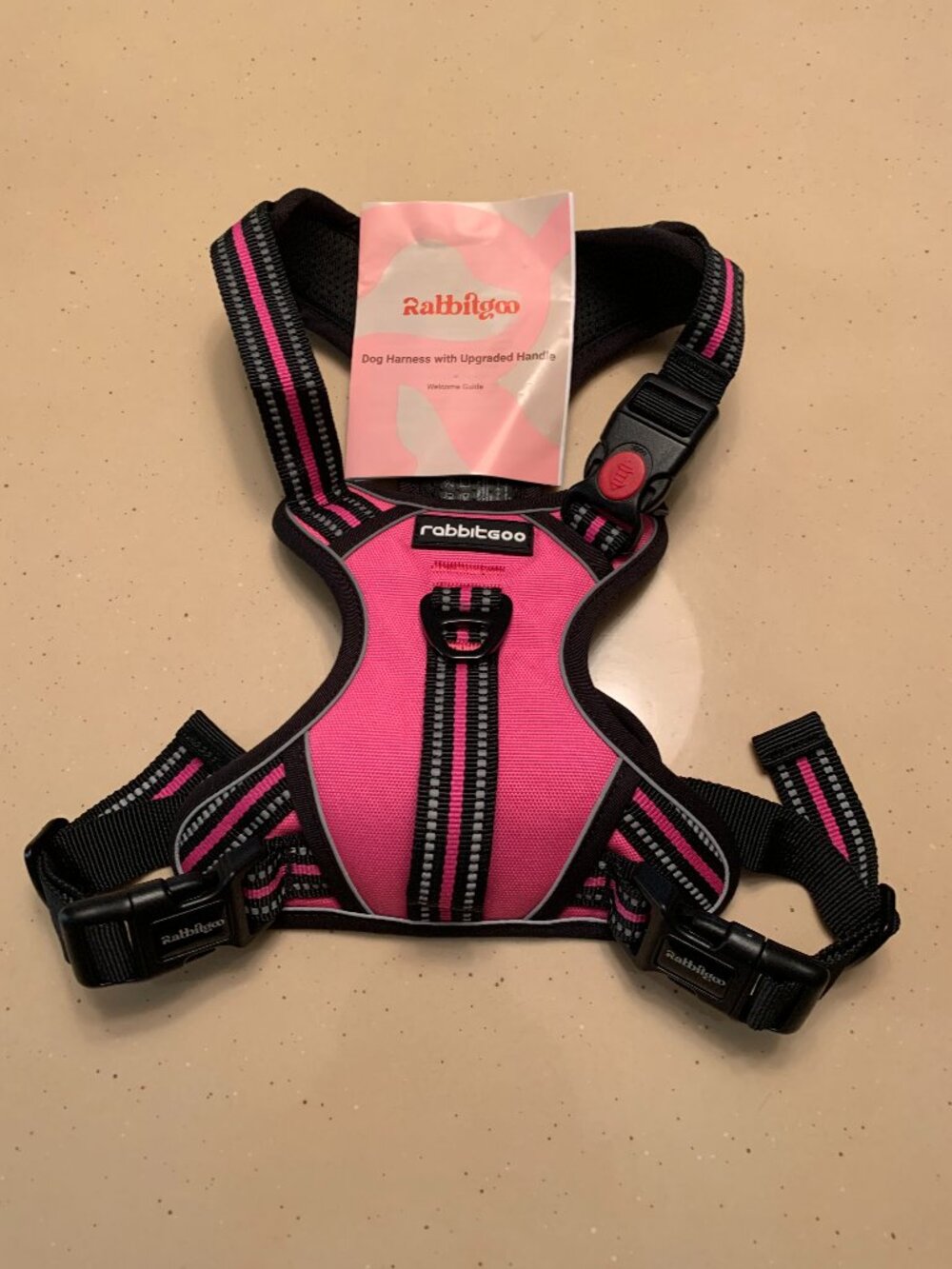 RABBITGOO DOG HARNESS REFLECTIVE NWT